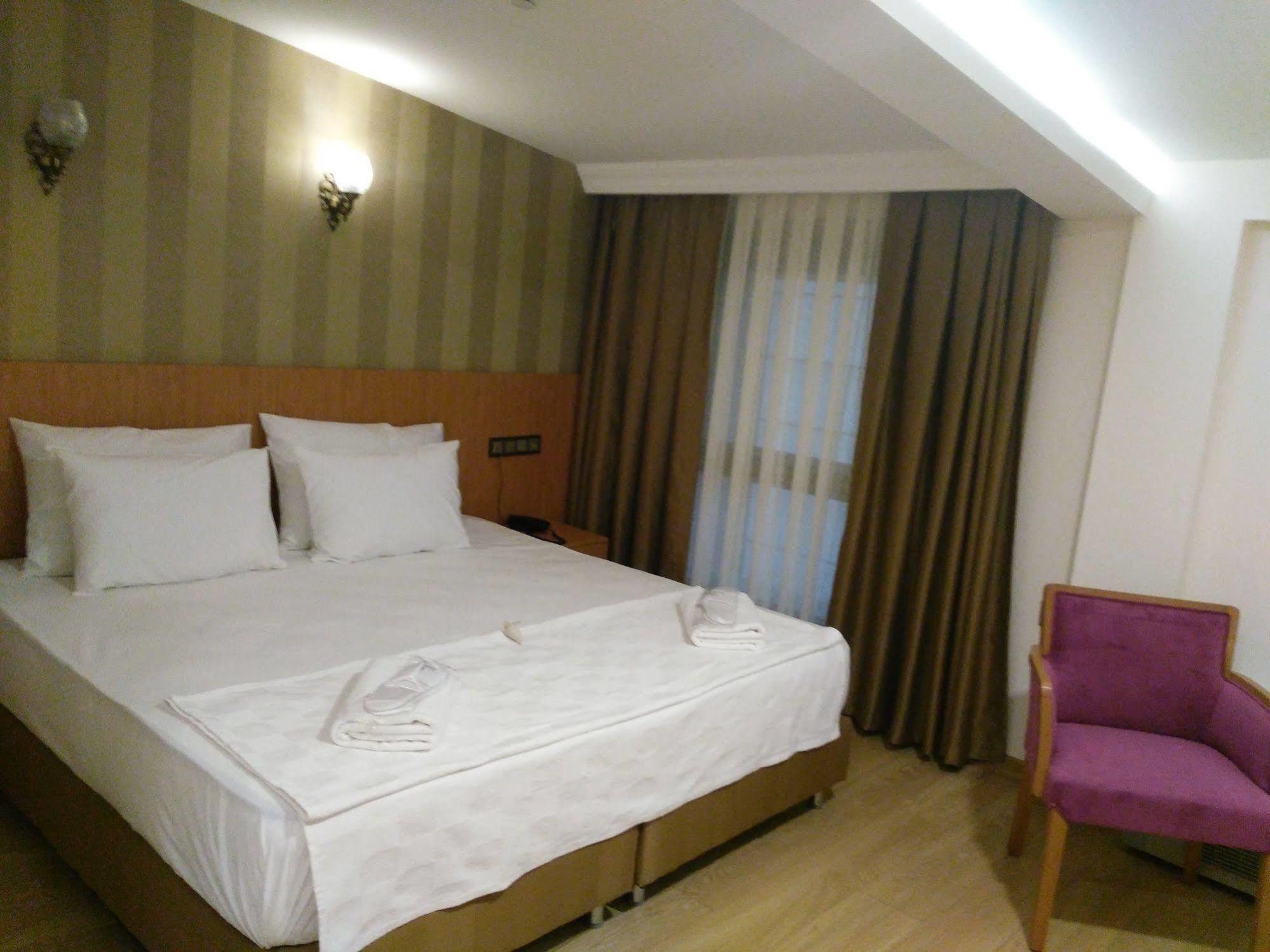Realist Hotel Stambuł Zewnętrze zdjęcie