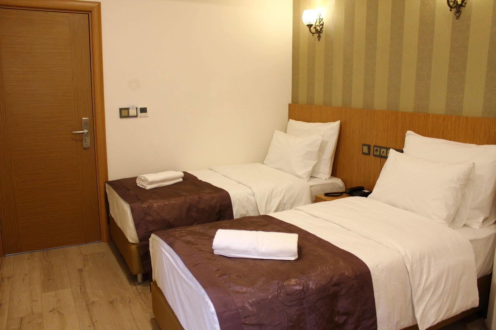 Realist Hotel Stambuł Zewnętrze zdjęcie