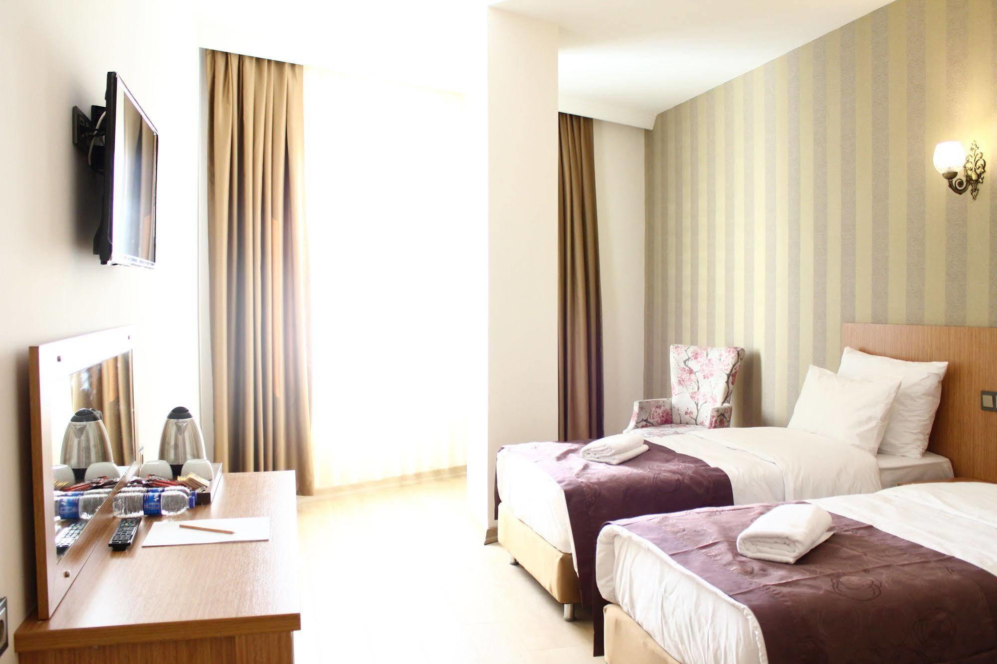 Realist Hotel Stambuł Zewnętrze zdjęcie